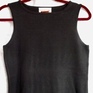 Vtg. “Emanuel” Ungaro  sleeveless top  M